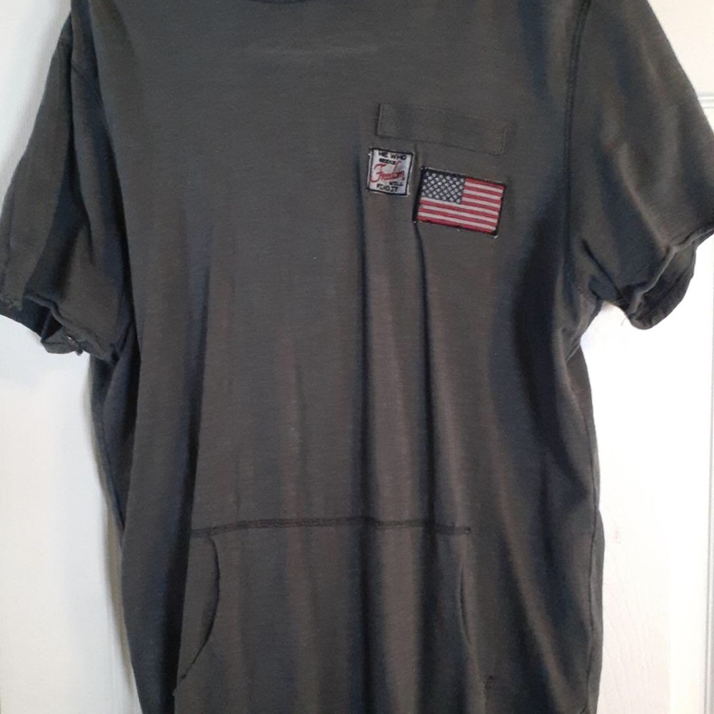 Men’s size Medium short sleeve hoodie